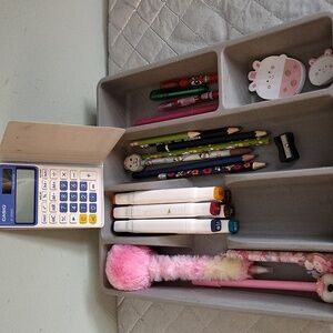 🎁GWP - Kids School / Art Supplies In A Organizer